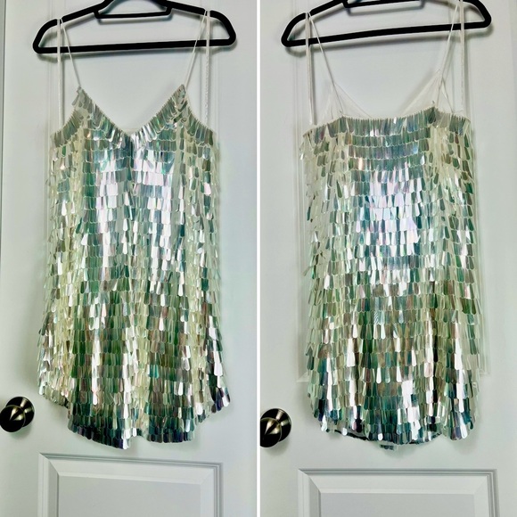 BHLDN Taylor V-neck Iridescent Sequined Mini Dress 6 M Bridal, Wedding, Swiftie - Picture 4 of 12